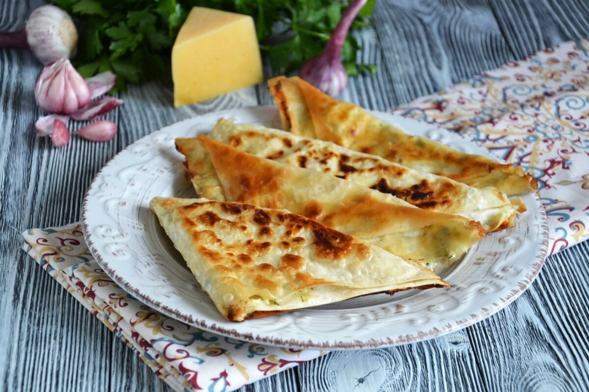 Сырный пирог из лаваша