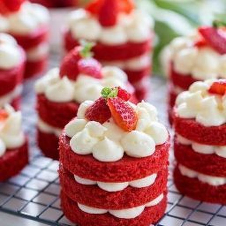 Разные пирожные