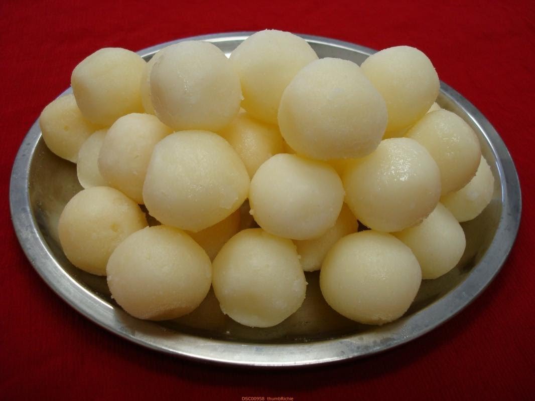 Rosogolla много