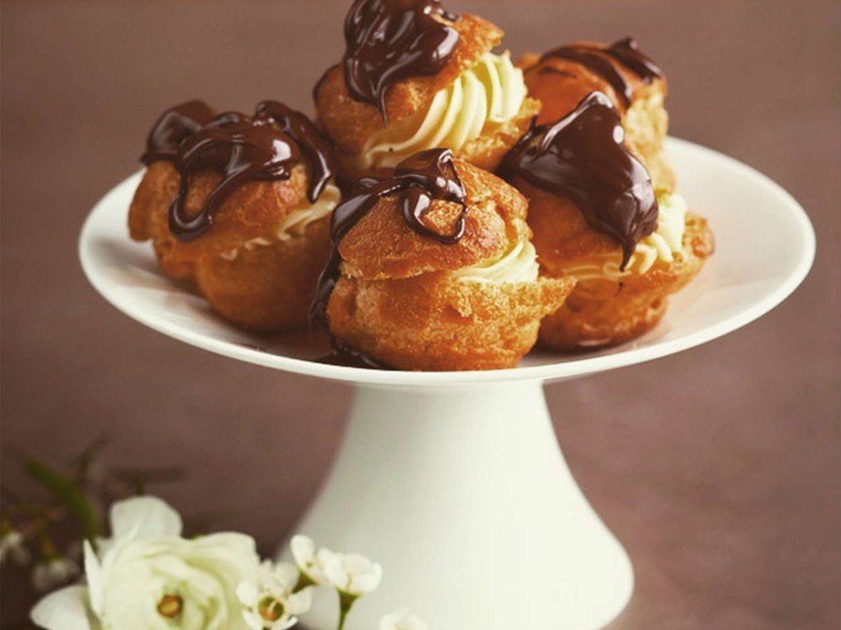 Profiterol и эклер
