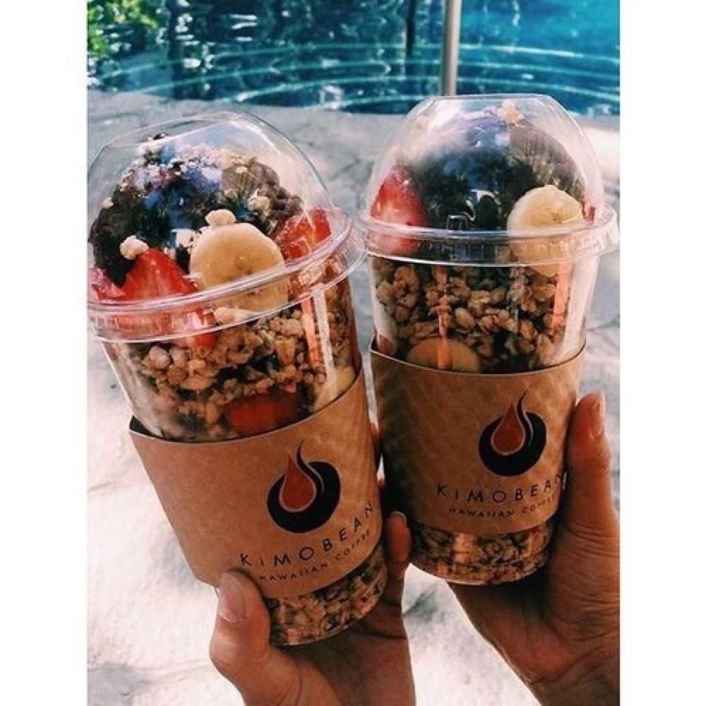 Капкейки украшенные сладостями