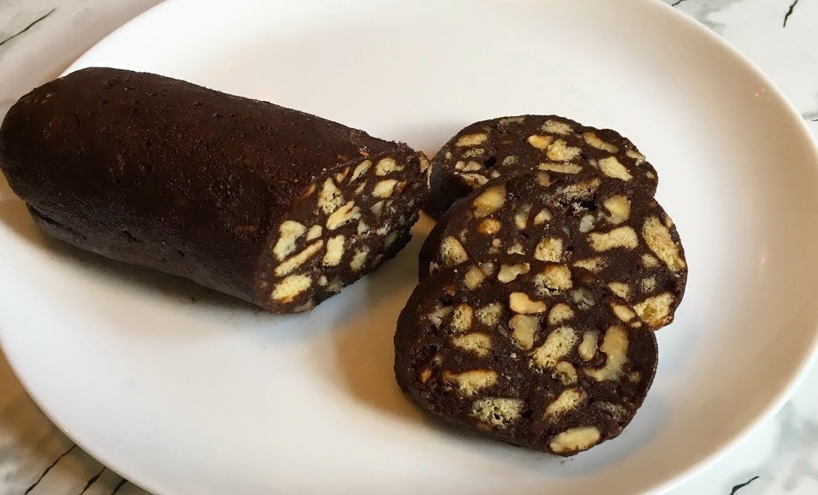 Шоколадная колбаса с сухофруктами