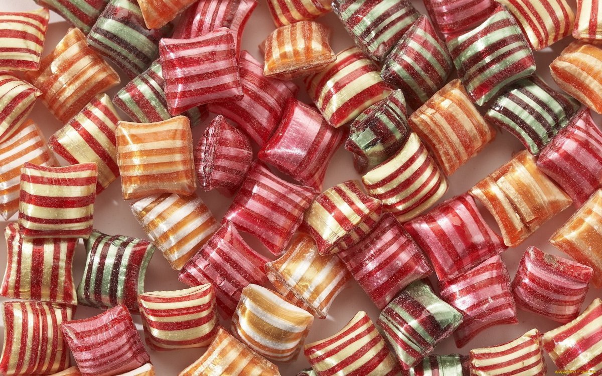 Много вкусняшек