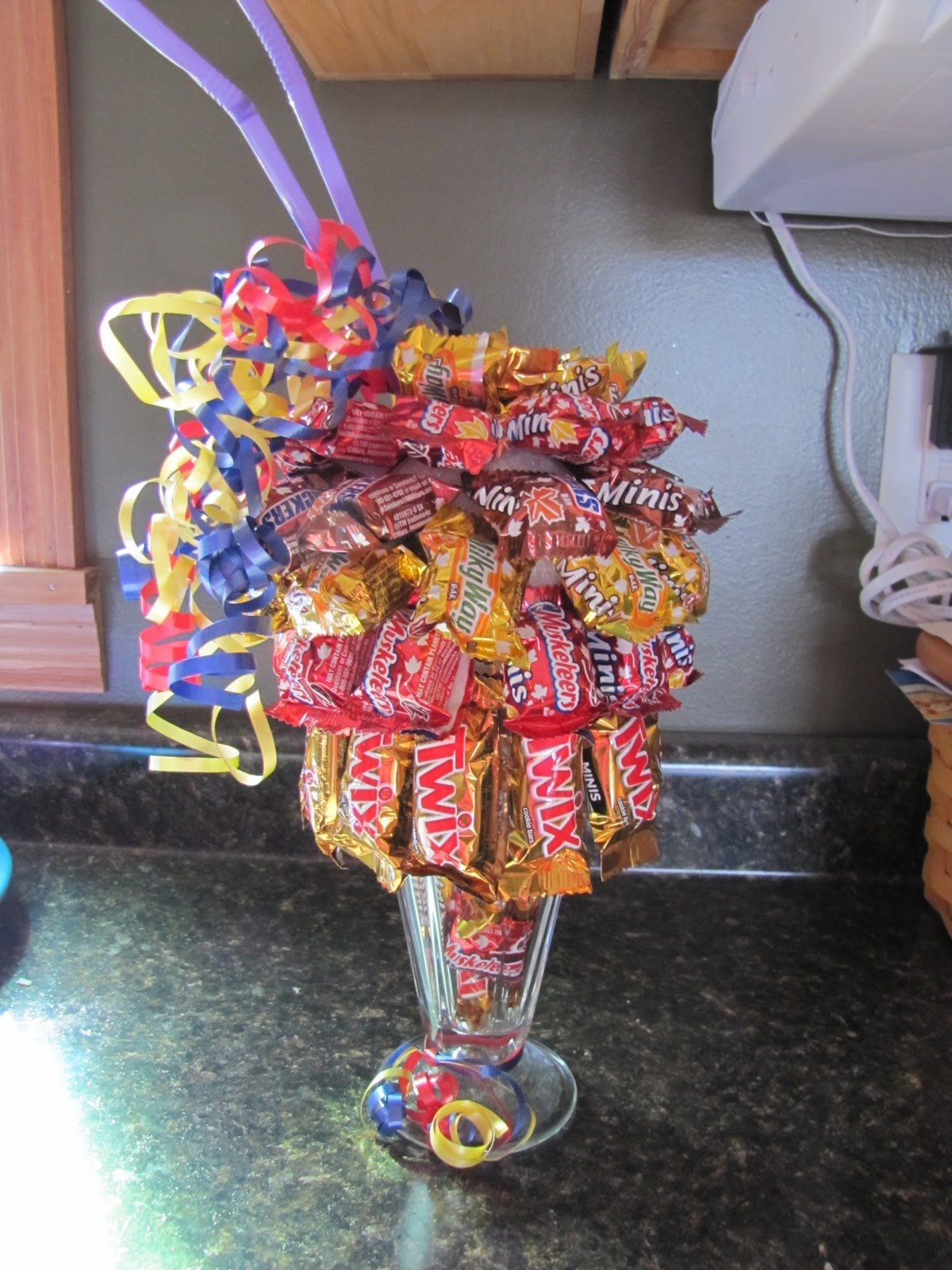 Корабль из киндеров