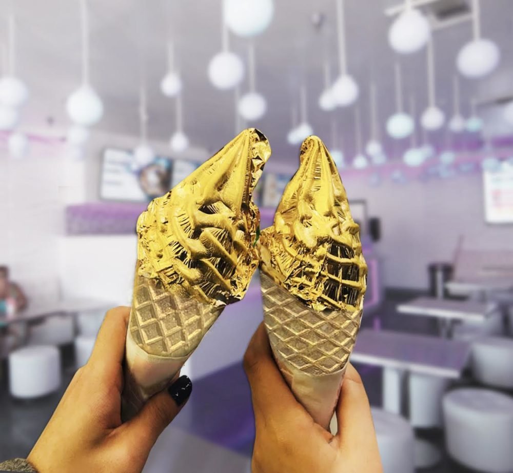 Десерт Frrrozen Haute Chocolate