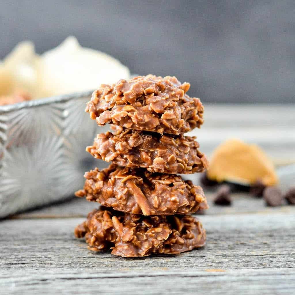 Конфеты из кукурузных хлопьев и шоколада