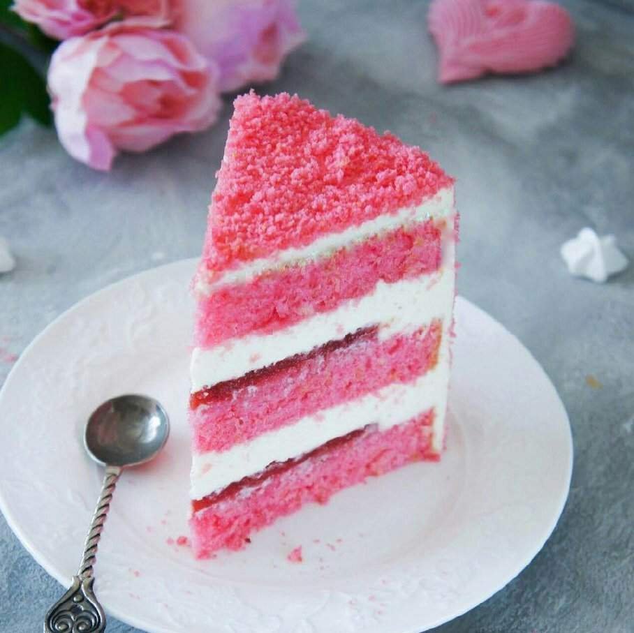 Десерт бархатный торт