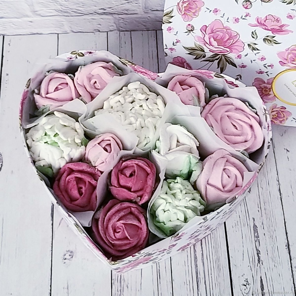 Зефирные цветы букет