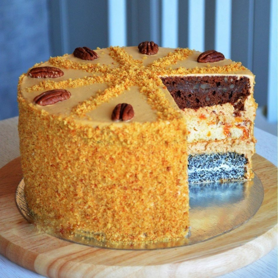Пирожное Дамский каприз с орехами