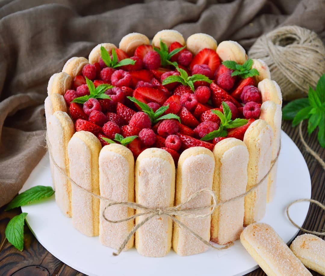 Торты пирожные печенье