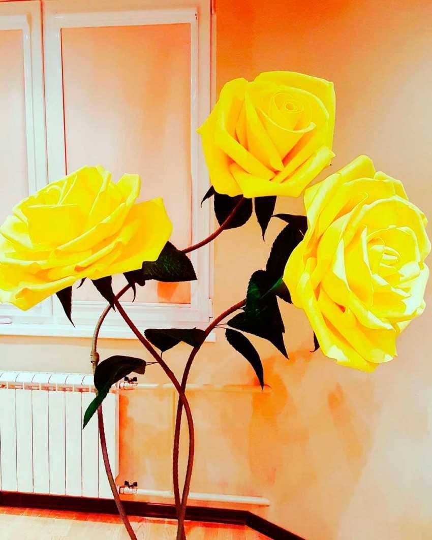 Роза лепестки розовые и желтые