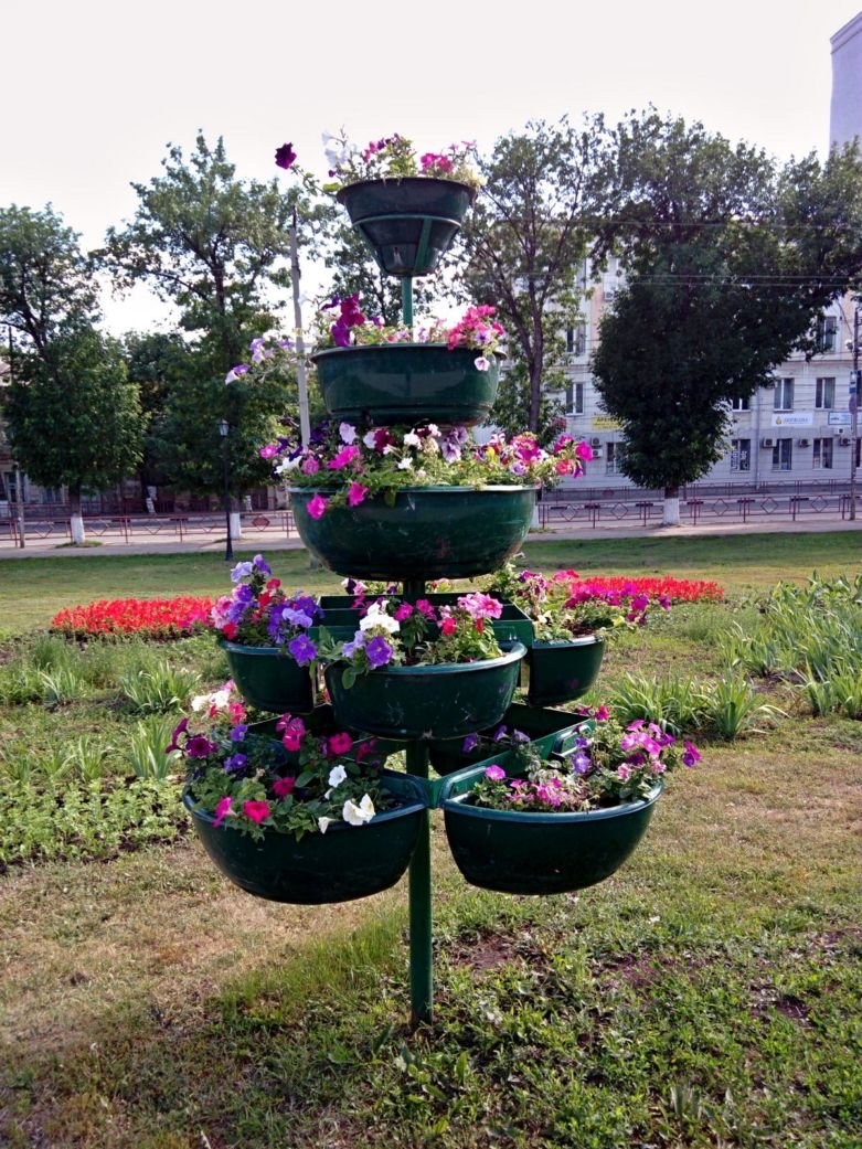 Цветник многоярусный Каскад
