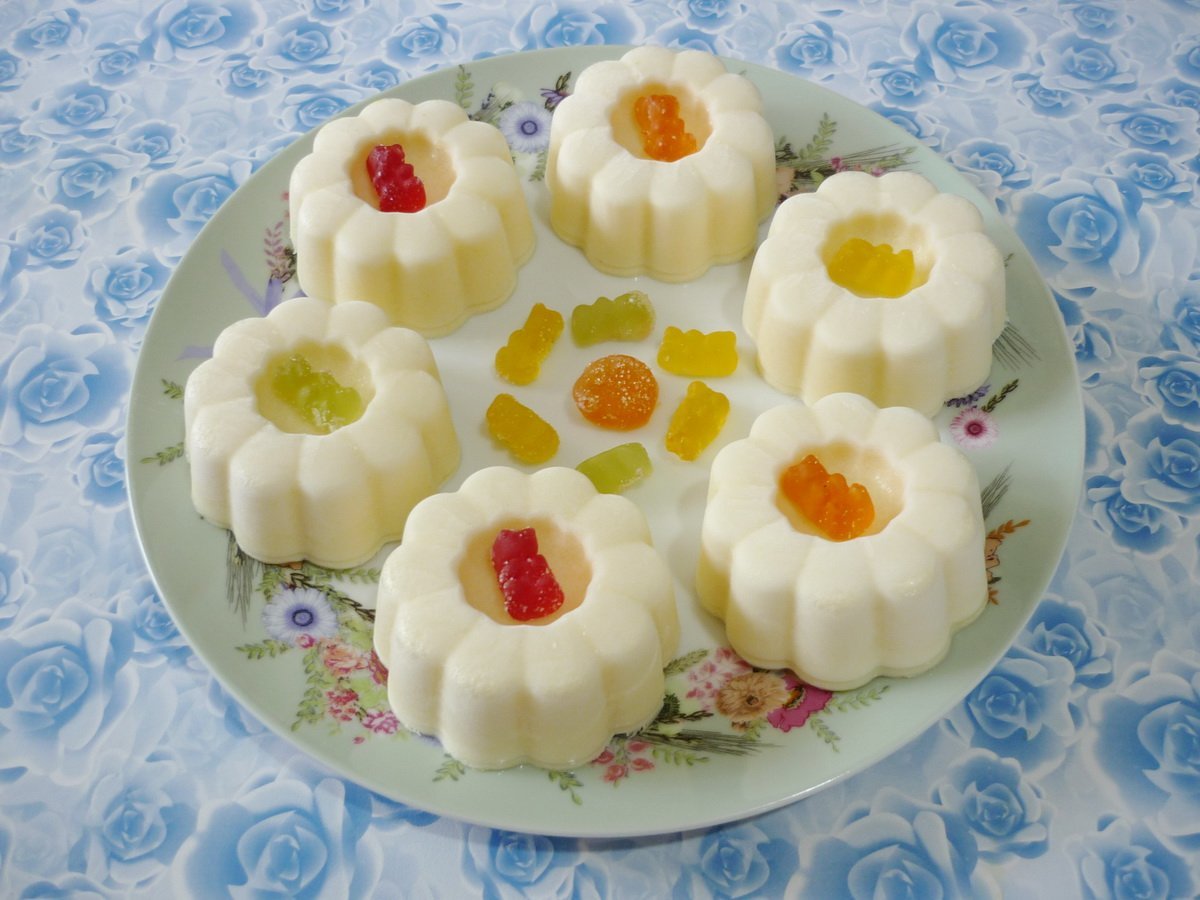 Бланманже творожное с фруктами