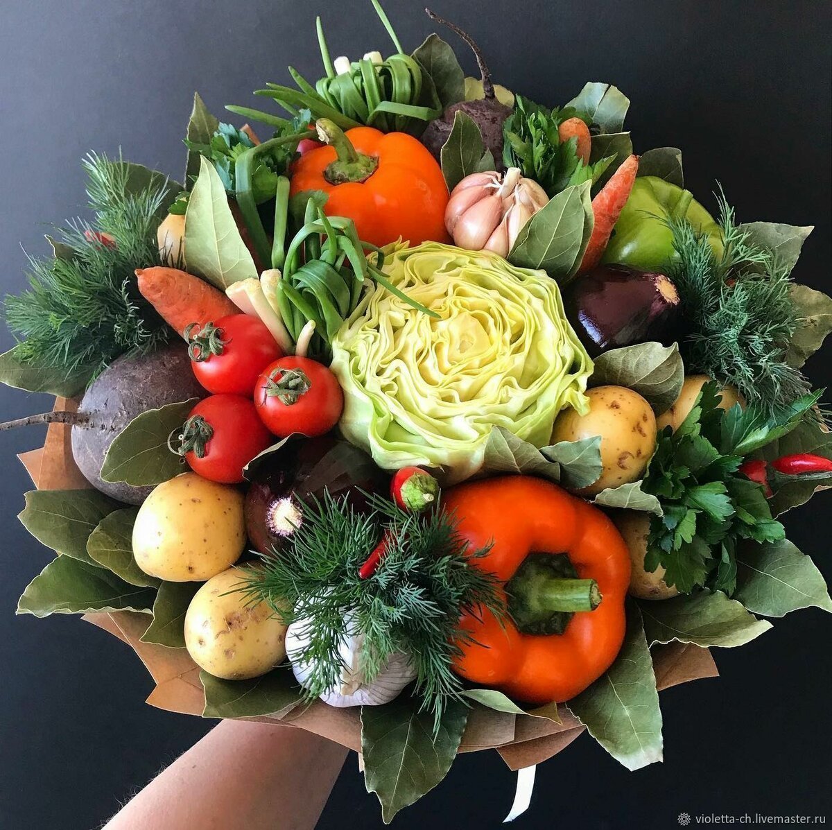Мужские букеты из продуктов фото