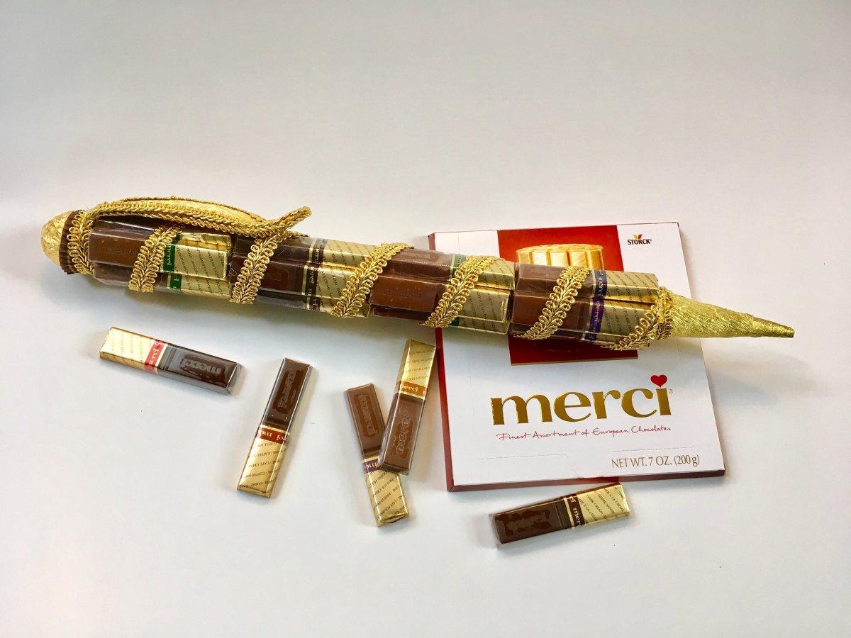 Поделки из конфет мерси