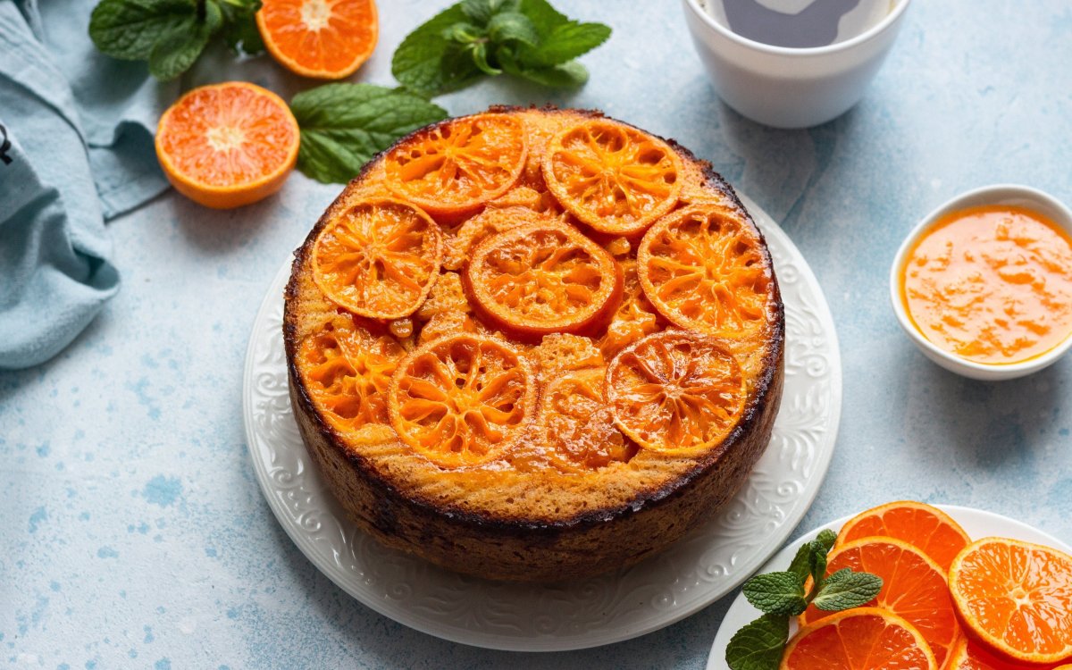 Шарлотка с мандаринами