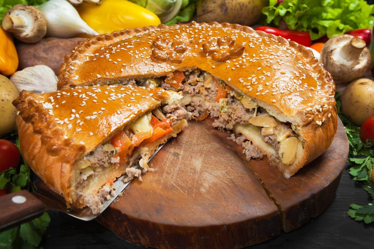 Пирог с мясом