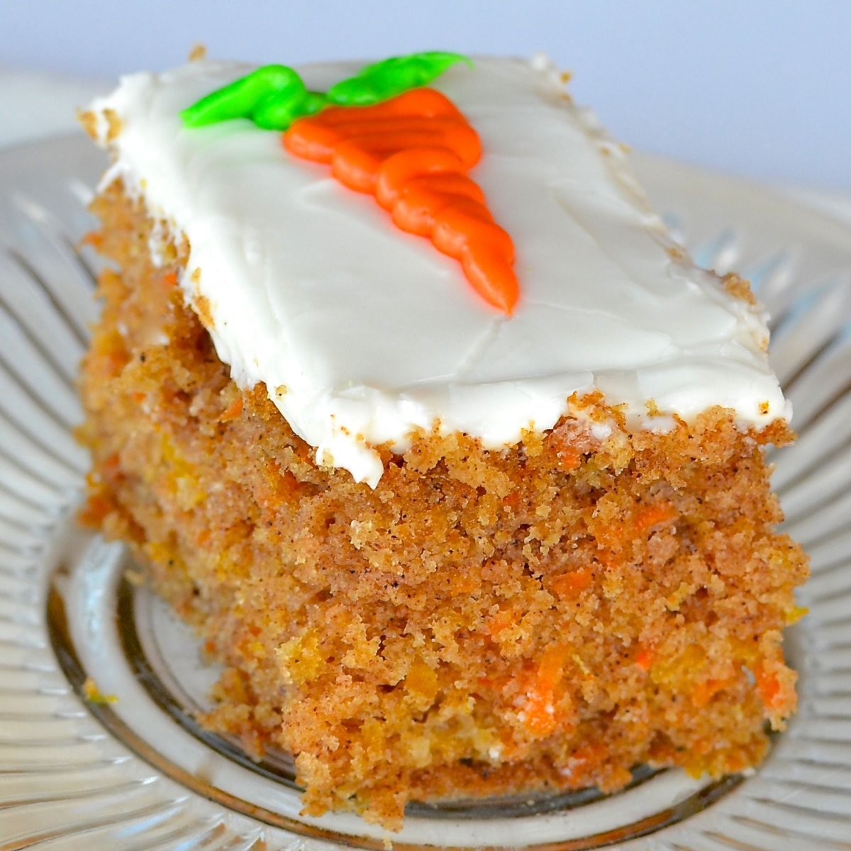 Морковный пирог с орехами
