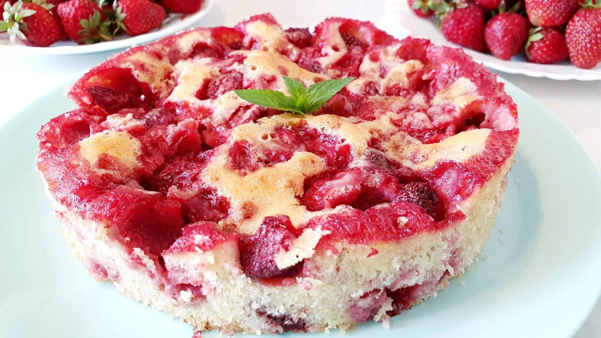 Быстрый клубничный пирог