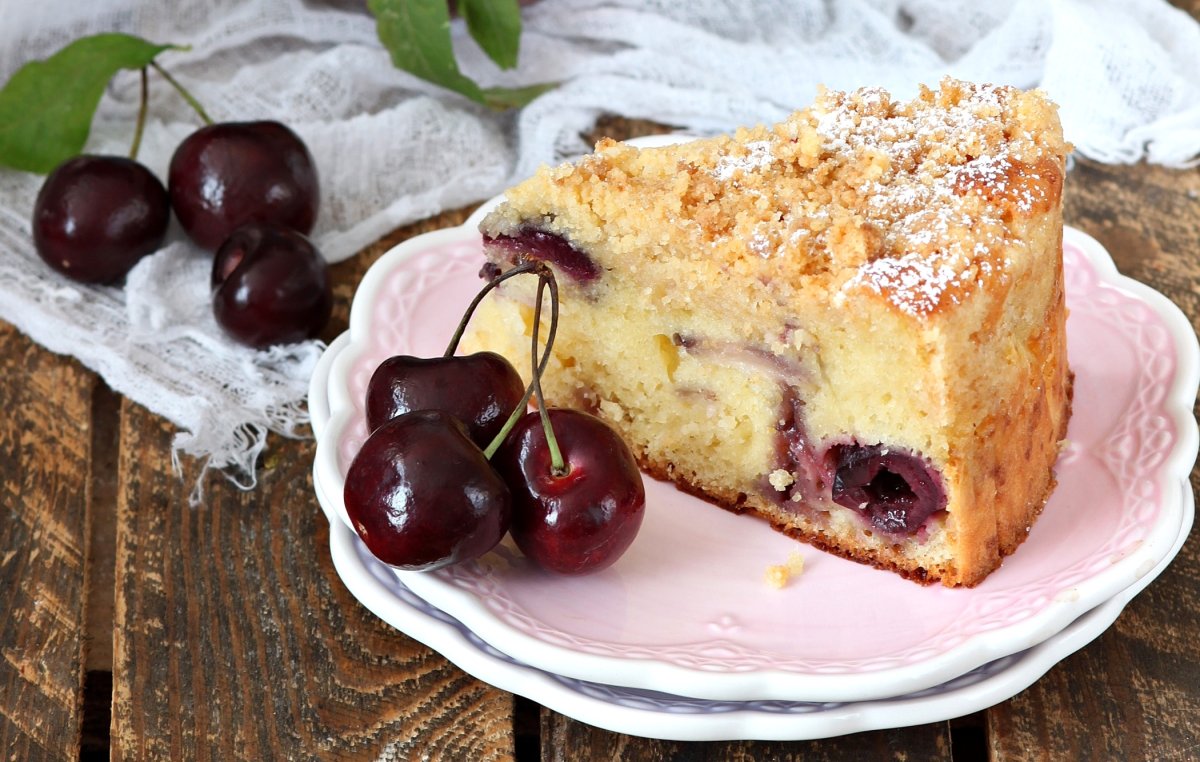 Пирог с земляникой