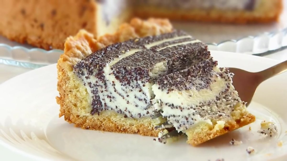 Творожное кольцо с маком