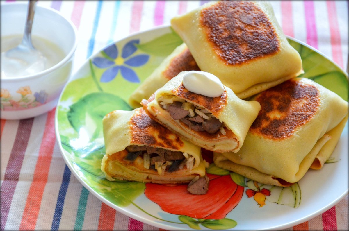 Блинчики с куриным фаршем