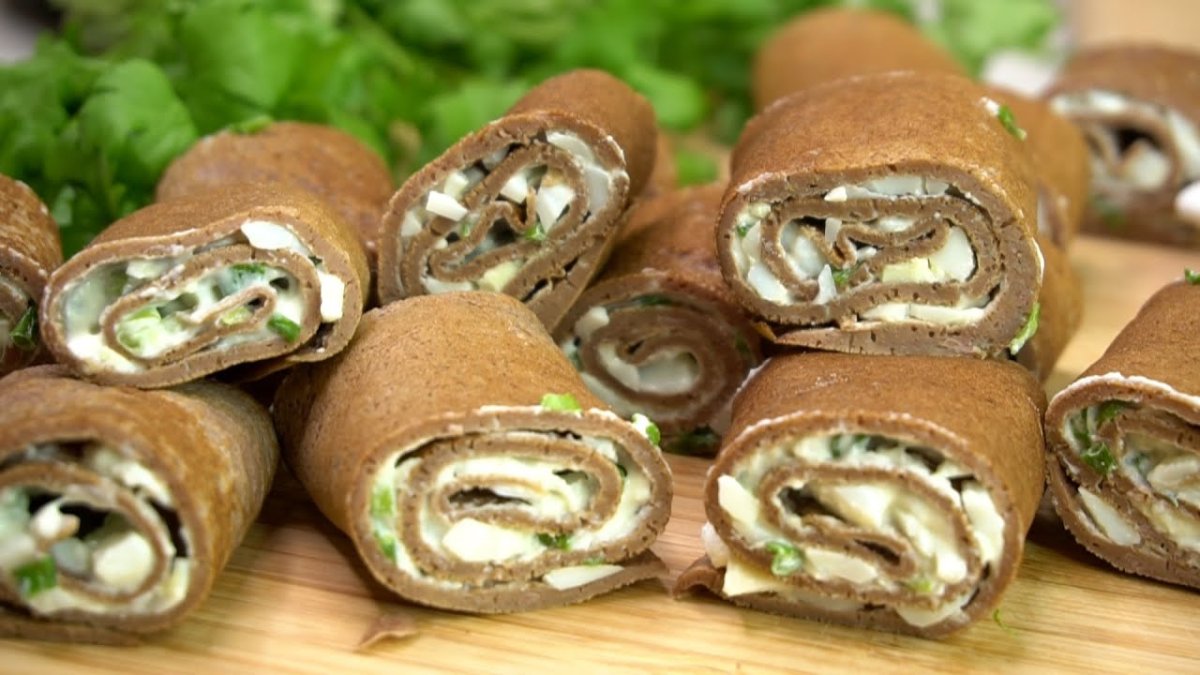 Печеночные рулетики