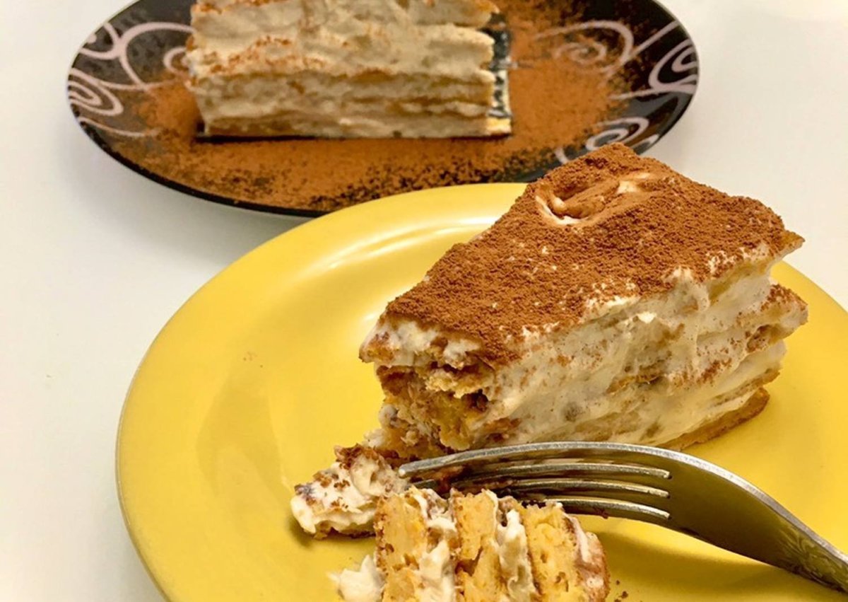 Банановый пирог с карамелью