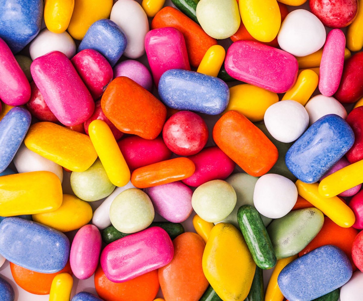 Hand out Candies