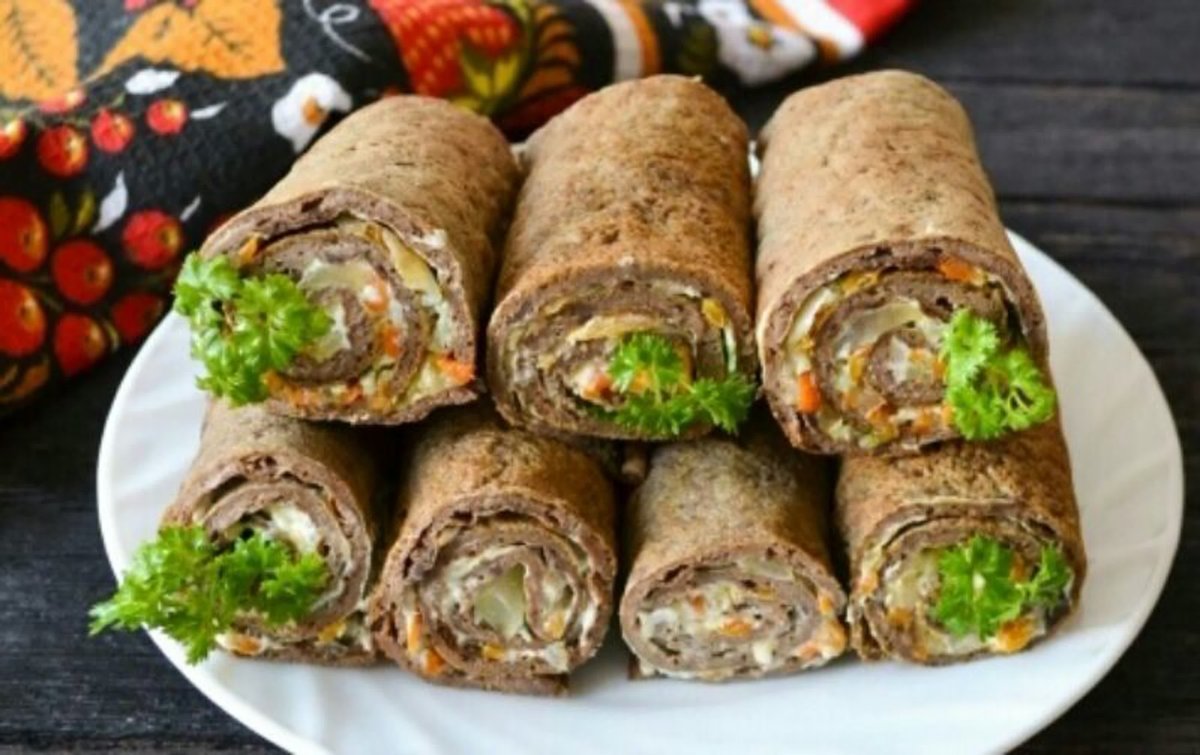 Блинные мешочки с семгой