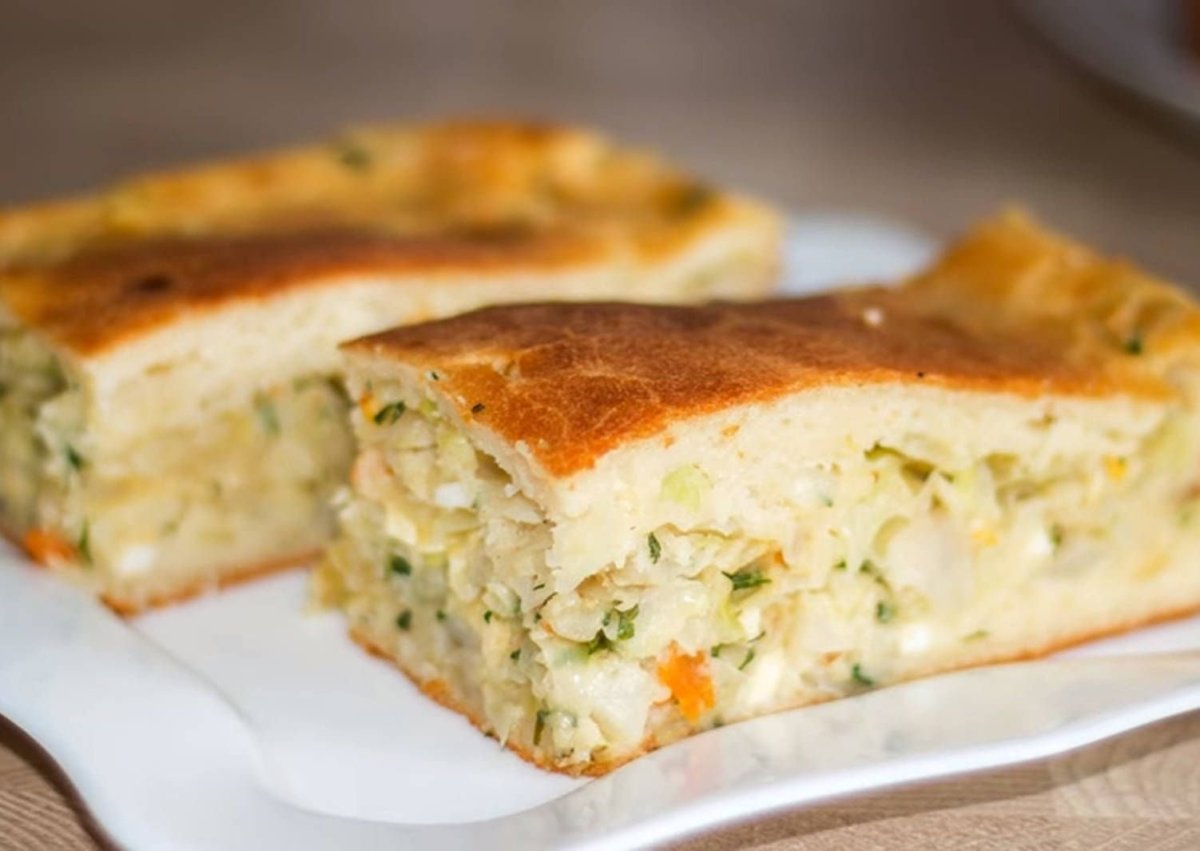 Заливной пирог с луком