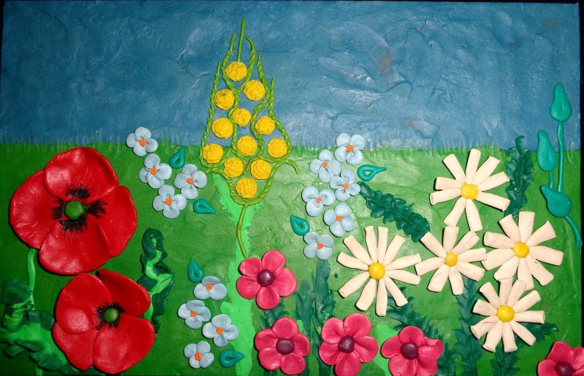 Роза из пластилина