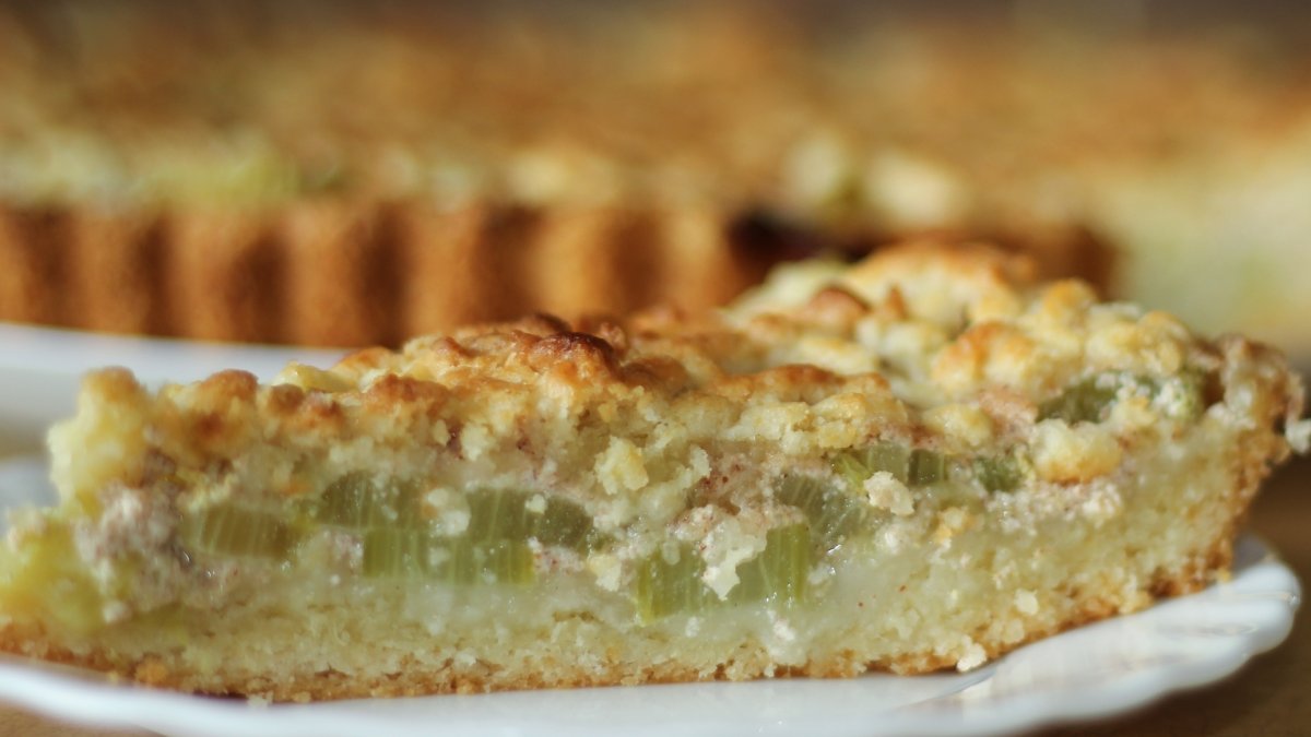 Rhubarb pie