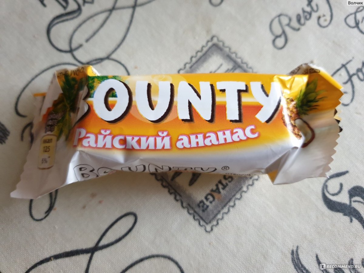 Bounty батончик Райский ананас