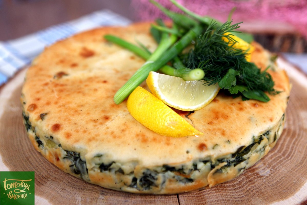 Пирог с рисом и консервой