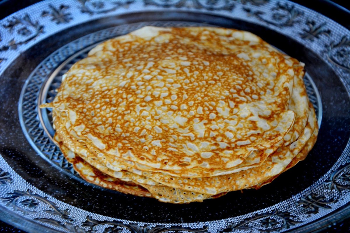 Блины с грибами и сыром