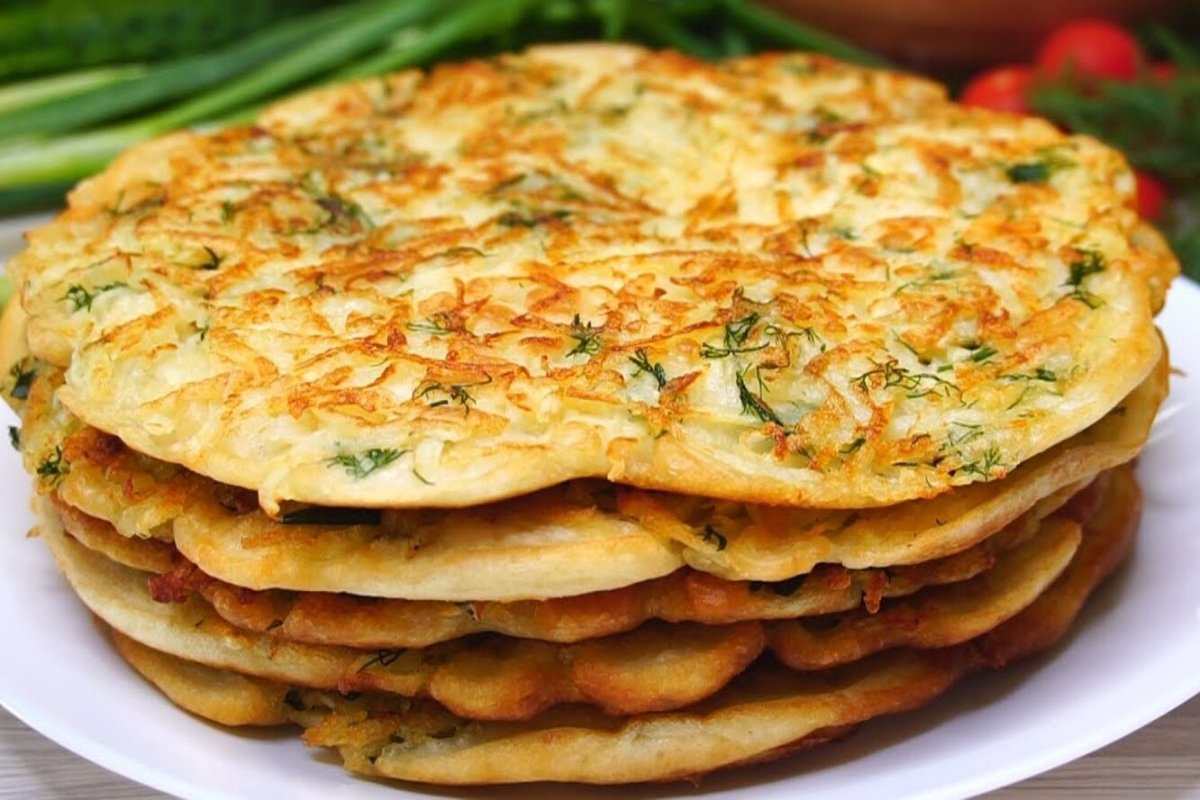 Капустные оладьи с сыром