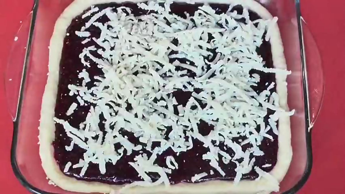 Пирог с вареньем