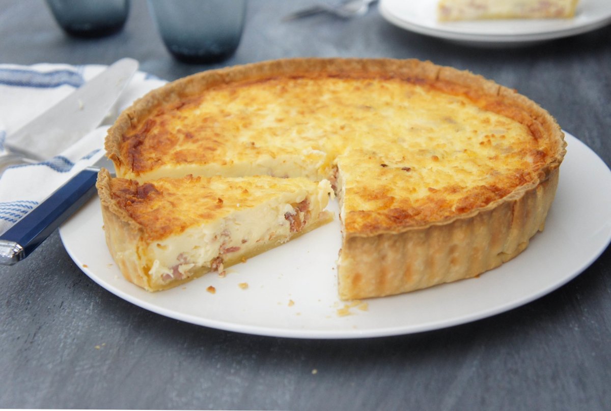 Французская кухня КИШ Лорен