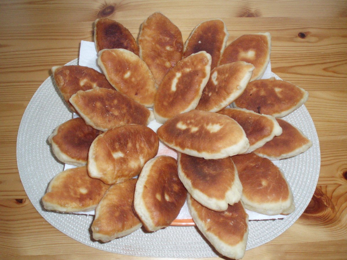 Красивые жареные пирожки
