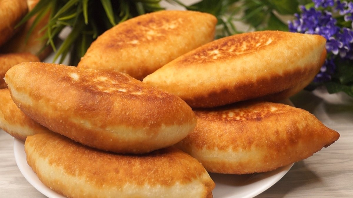 Пирожки жареные