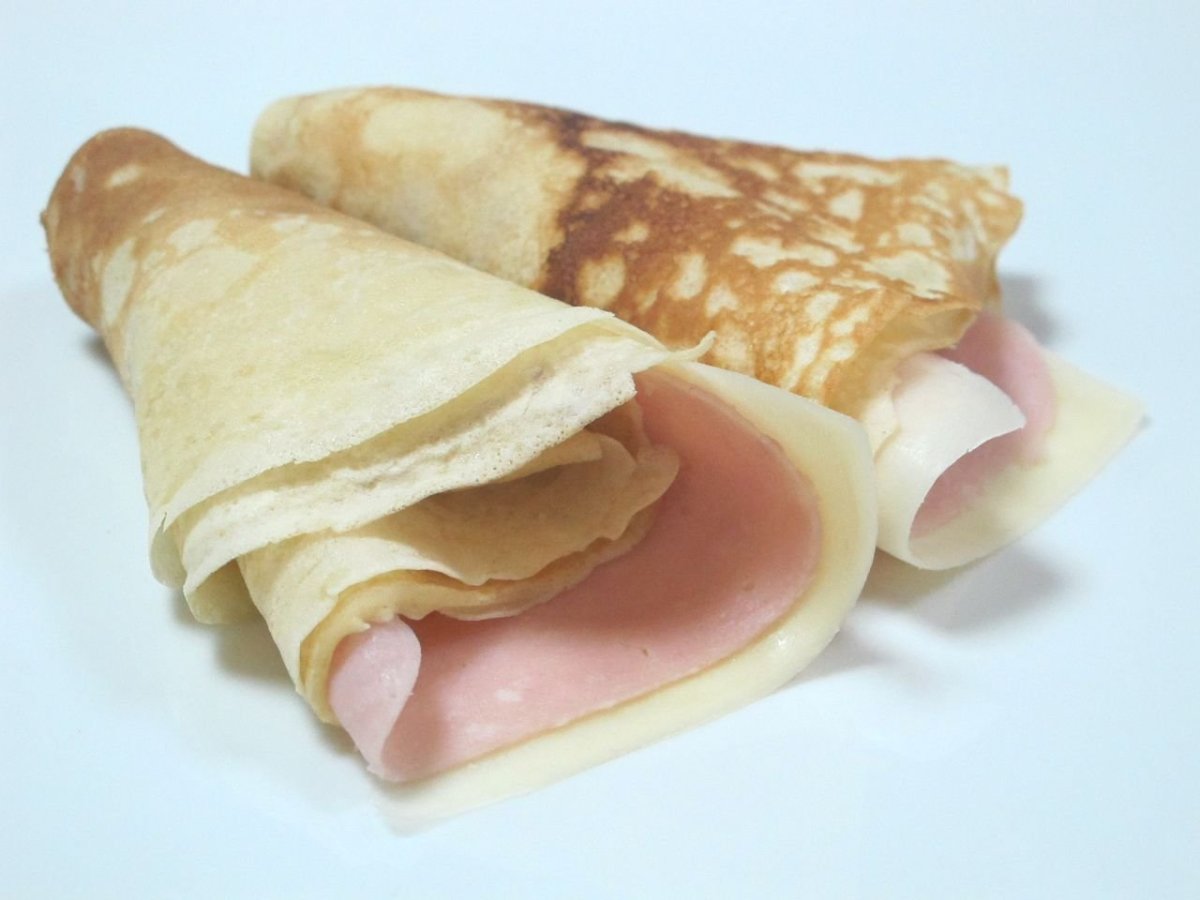 Блинчики с ветчиной и сыром