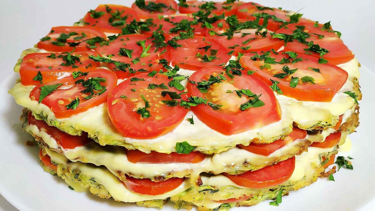 Кабачковый закусочный торт