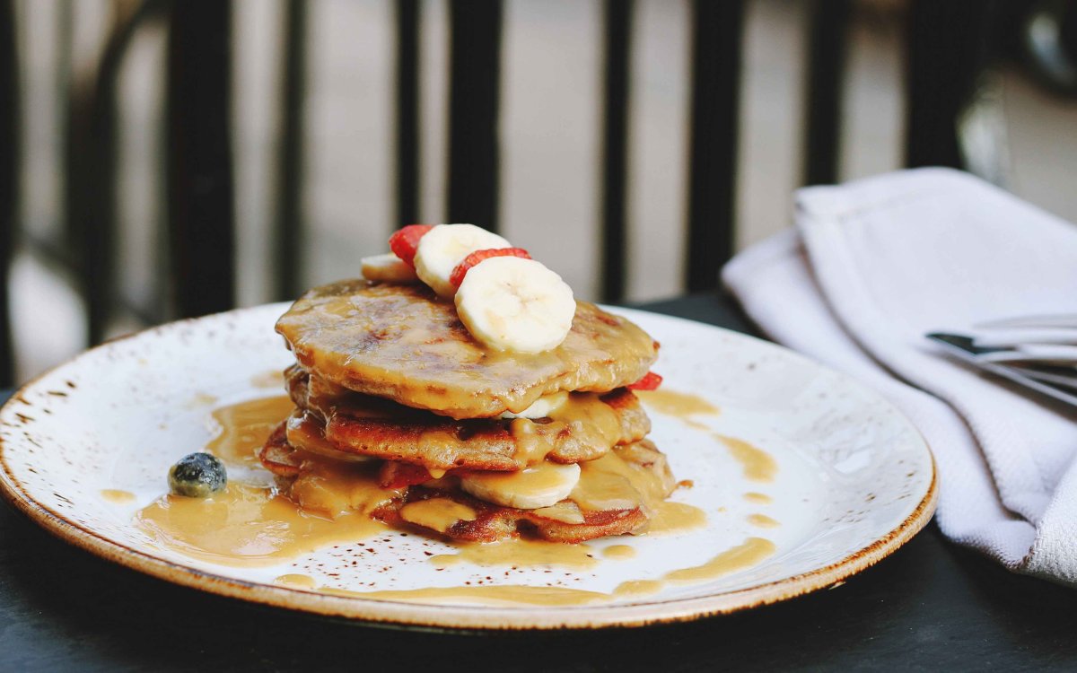 Apple Cinnamon blini