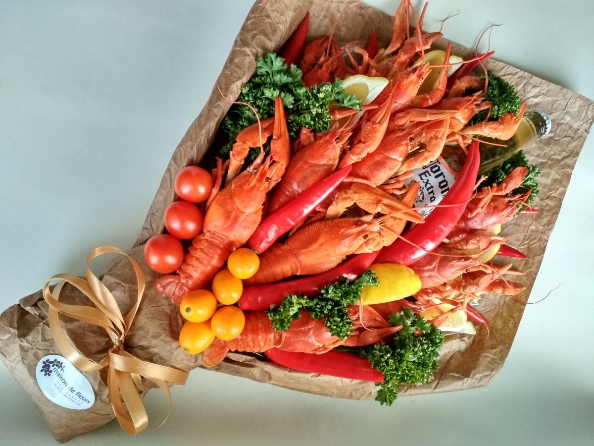 Букет из моря продуктов