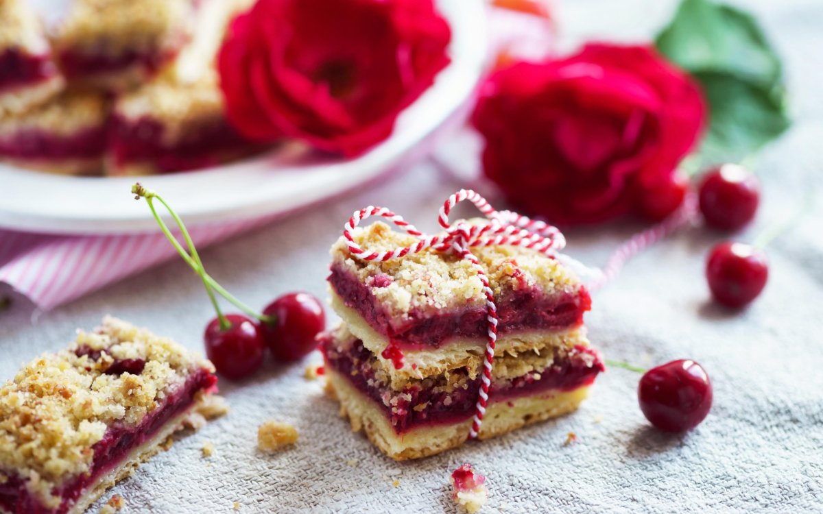 Angle Cake