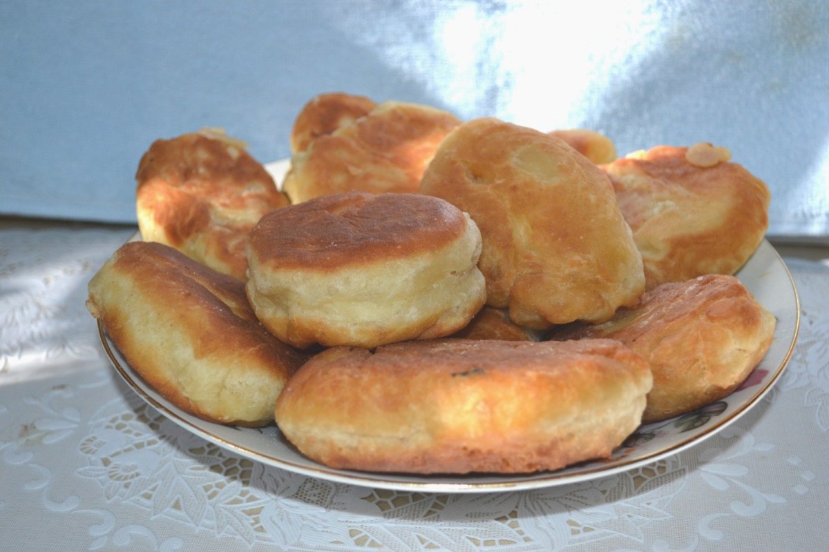 Тонкие пирожки с картошкой