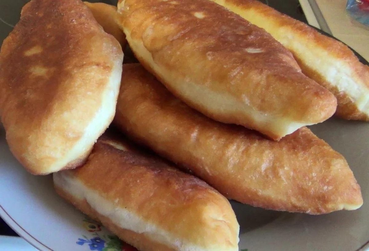 Пирожки на дрожжах на сковороде