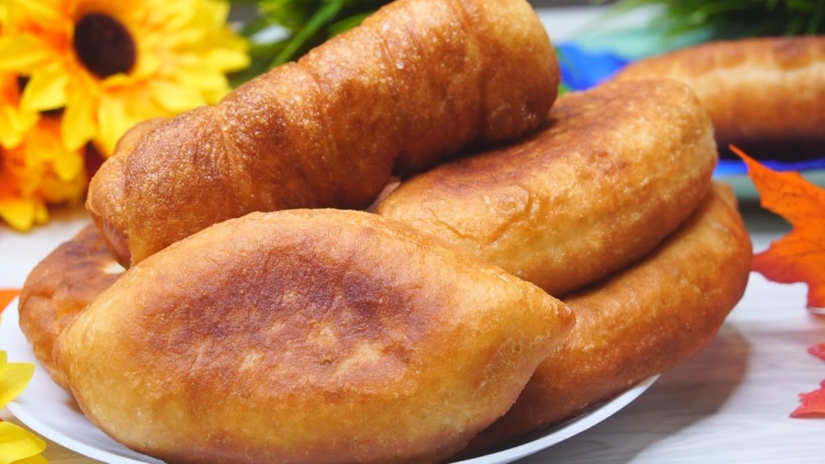 Пирожки жареные