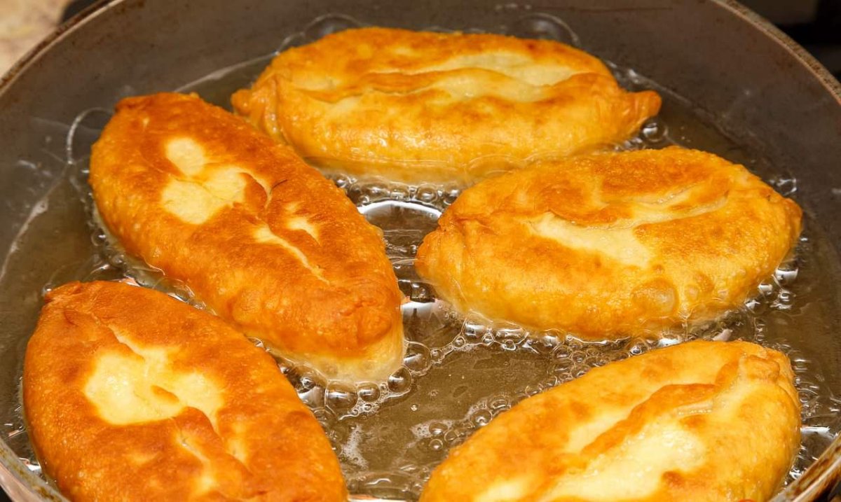 Воздушные жареные пирожки